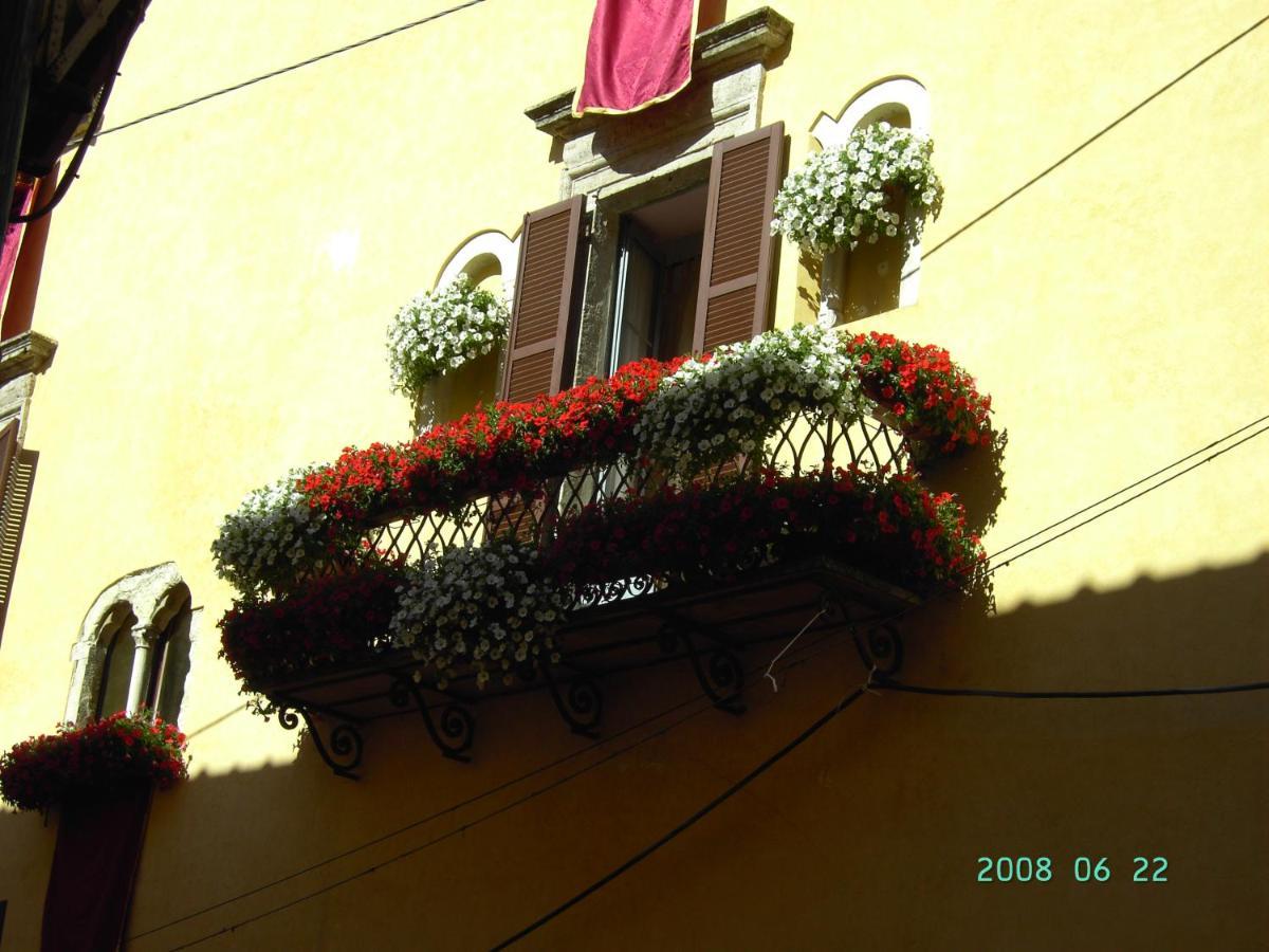 Il Capitello Acomodação com café da manhã Rieti Exterior foto